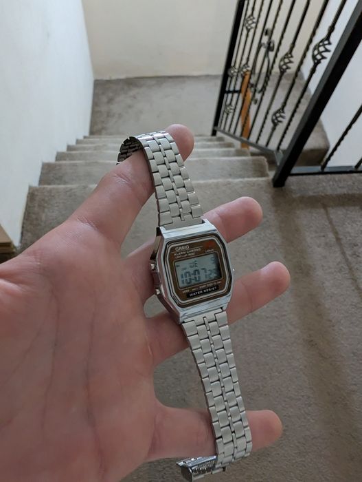 Ceas casio digital