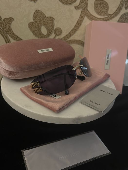 Ochelari de soare Miu Miu