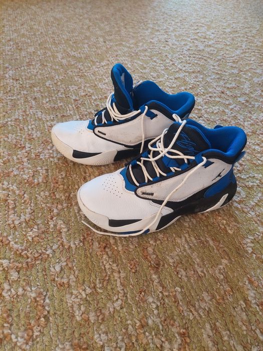 Оригинални джорданки номер 36.5