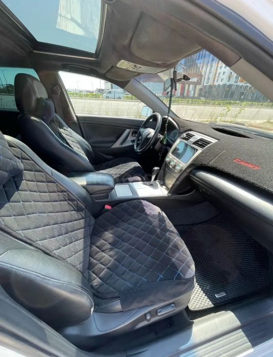 Тойота  Камри  SE