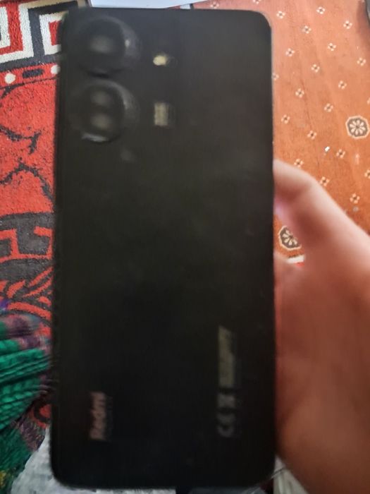 Vad telefon  model ixsomni 13 c  arata ca poze