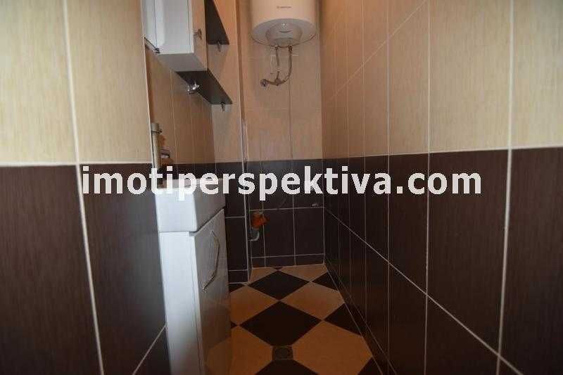 Продава се Тристаен апартамент в Пловдив, Кючук Париж - 105 кв.м за 1348 €/кв.м - Снимка #8