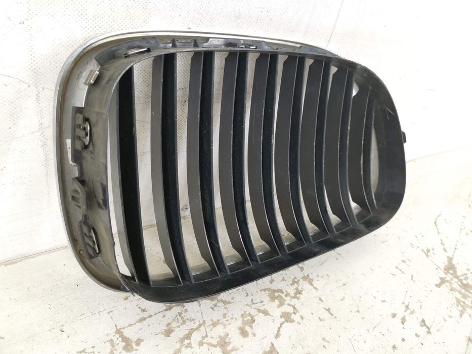 БМВ Серия 7 / BMW Seria 7 [ - ] Оригинална лява предна решетка на ради