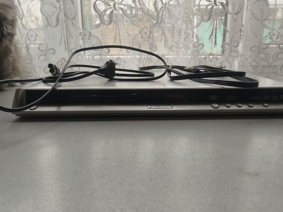 DVD плеер panasonic