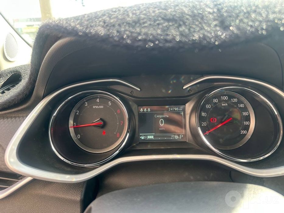 Chevrolet Onix LTZ Turbo