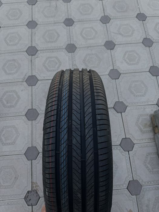 Шины 195/65/15 Ovation