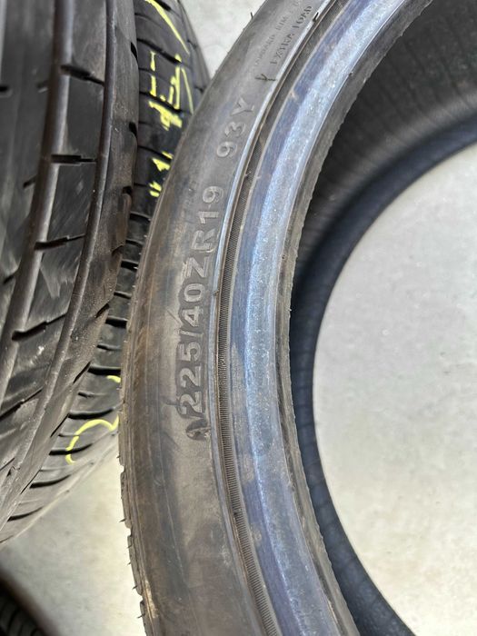 Tomket 225/40R19 - Anvelope Vara, DOT 2023, Stare excelenta, Garantie 100%!