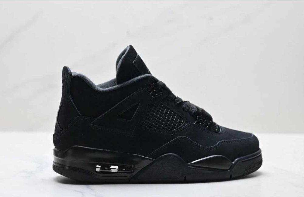 Nike Air Jordan 4 Black Cat