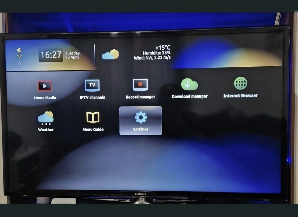 Vând IPTV MAG cu Google Tv
