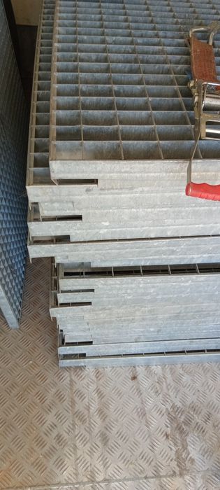 Vand gretare zincate