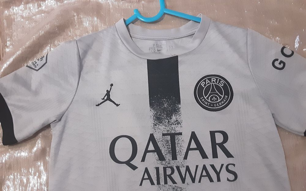 (S 122-128) ) NIKE детски  оригинален екип