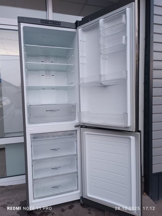 Продам холодильник марка LG