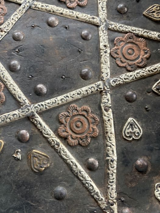 Platou decorativ vechi din lemn, Maroc (Fez), sec. XIX–XX