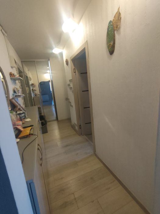 Продам 4х комнатную квартиру