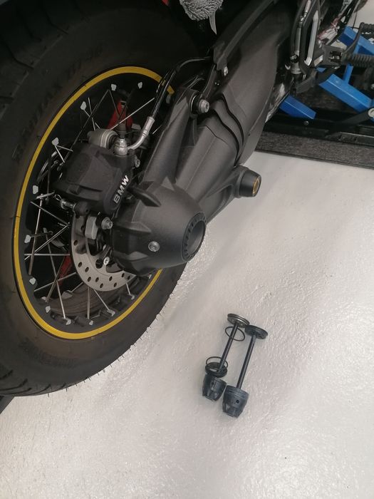 Ауспух  акрапович BMW 1250 GS