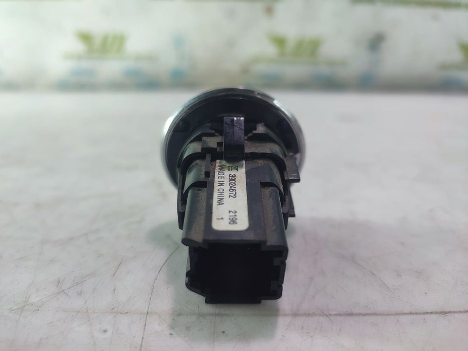 Buton pornire/ oprire 39024672 Opel Astra K (2015 - 2020)