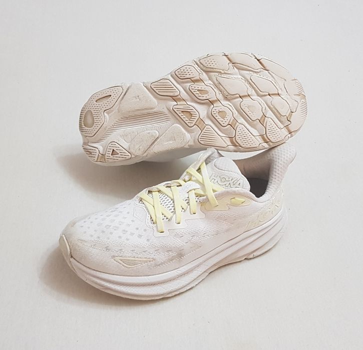 Pantofi alergare HOKA One One Clifton 9, adidasi neutri mărimea 38 2/3