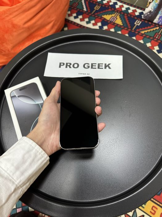 iPhone 16 pro 128гб