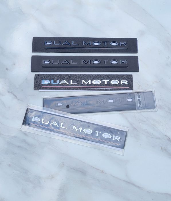 Стикери за Тесла Dual Motor / Dual Motor емблема за Тесла / Dual Motor