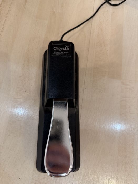 Синтезатор Yamaha EZ220