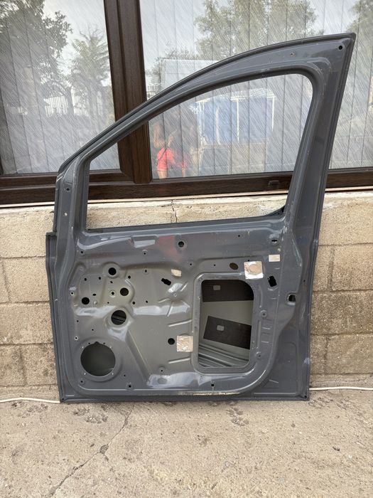 Предна дясна врата за Кади 4 /  VW Caddy IV