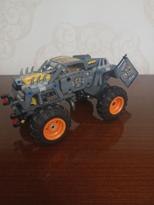 лего техник монстер трак