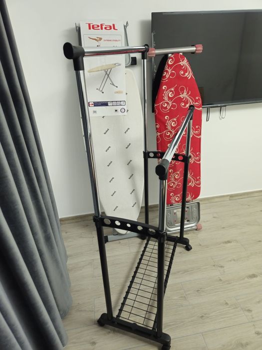 Masă pentru călcat haine