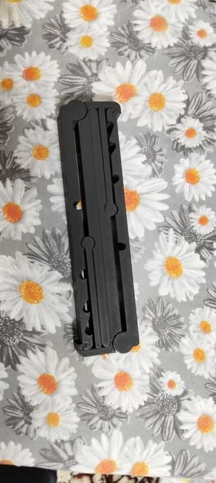 Laptop stand, kompyuter uchun ushlagich (holder, derjatel)