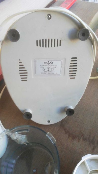 Кухненски робот неизползван