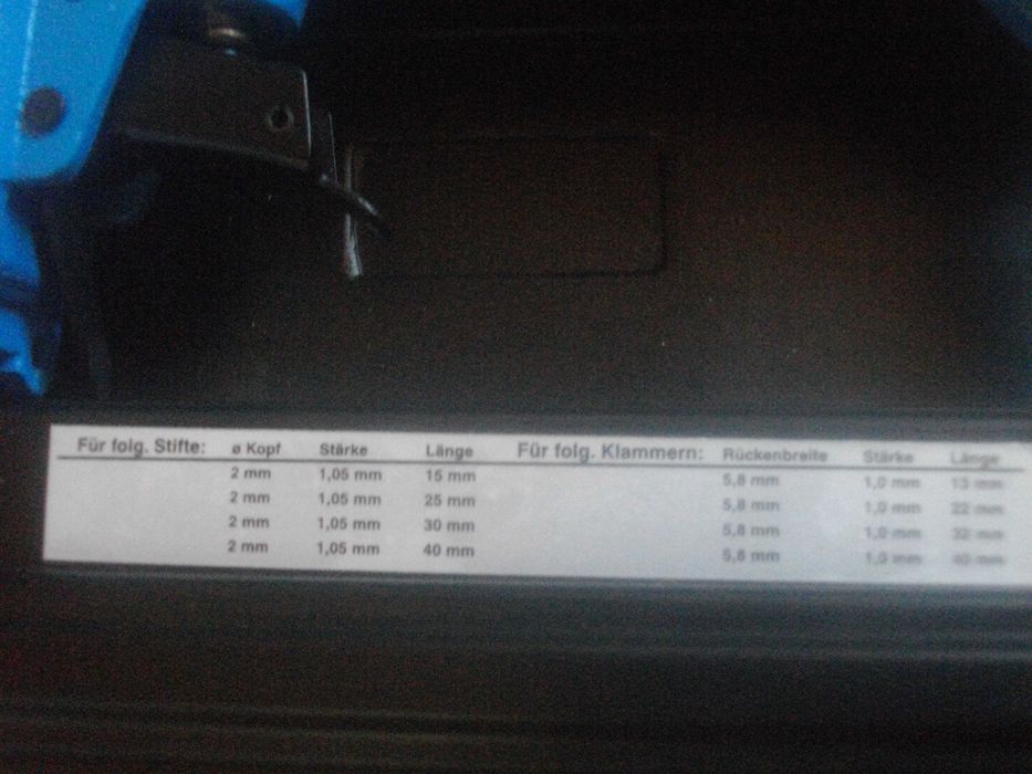 Нов Австрийски Пневматичен Такер  WORKZONE 15-50mm Комбиниран