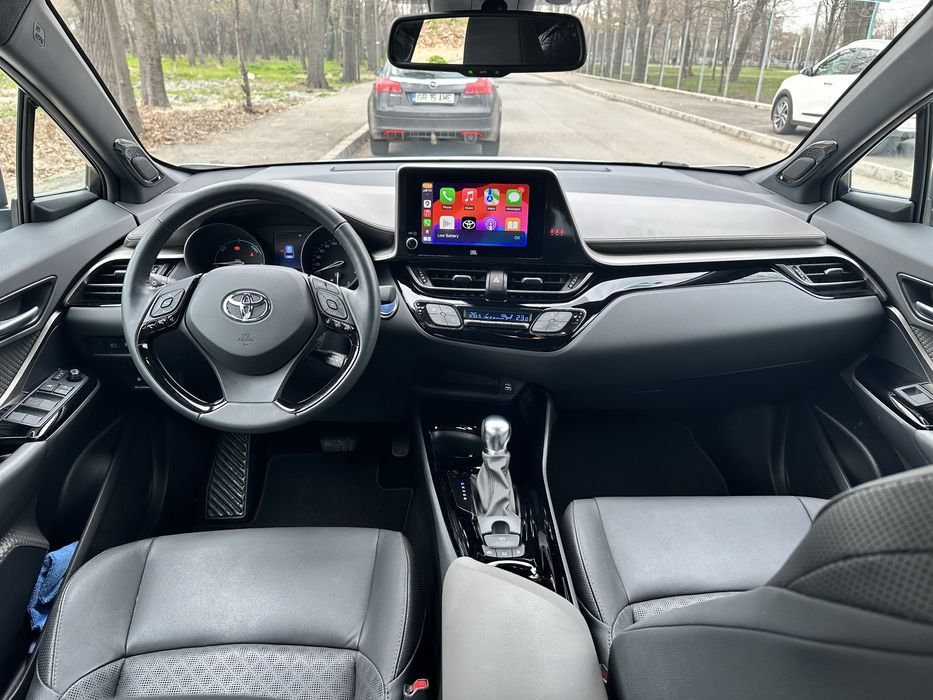 Toyota C-HR  Hybrid 1.8 HSD 122 CP Classy