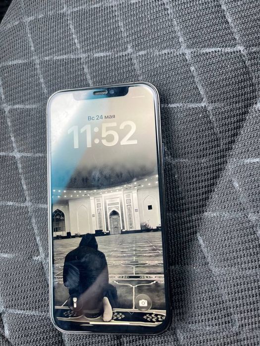 Iphone 12 pro xolati idial srochna sotiladi