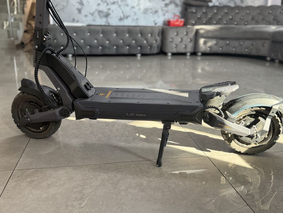 vând ausom l2 max dual motor