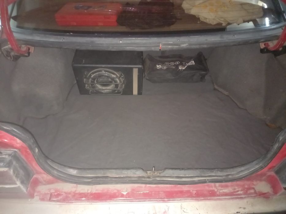 Продам машину Мазда 626