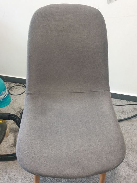 Curățare canapele, saltele, scaune.