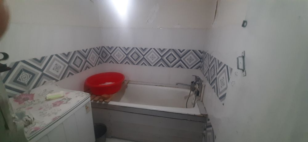 Uy sotiladi 2 xona 1 oshxona