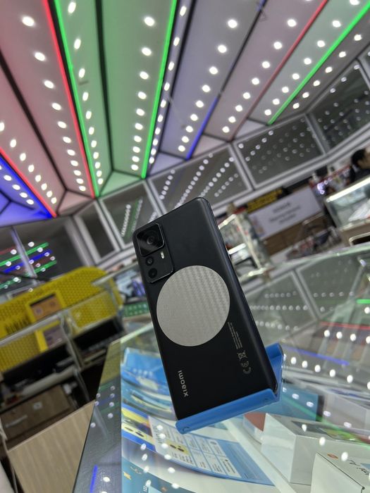 XIAOMI 12t pro 8/256