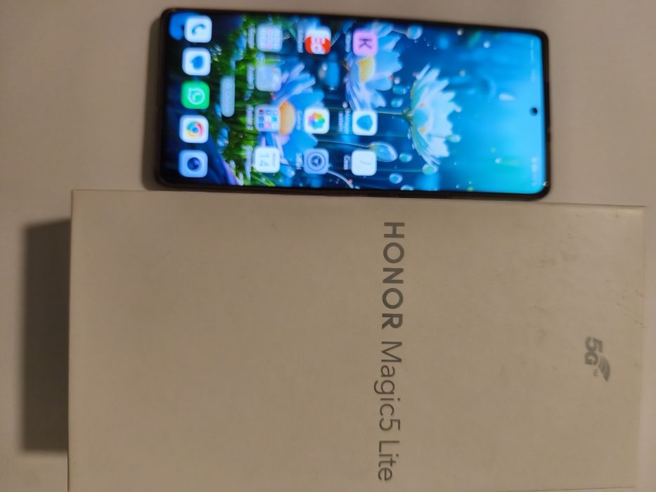 Honor magic 5 lite
