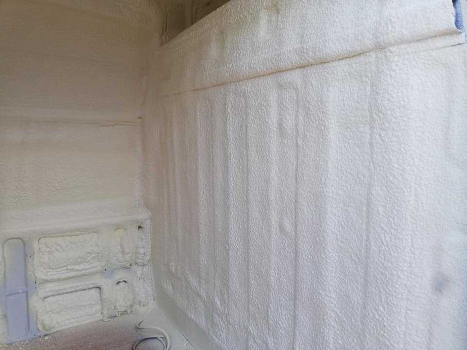 Izolatii profesionale cu spuma poliuretanica