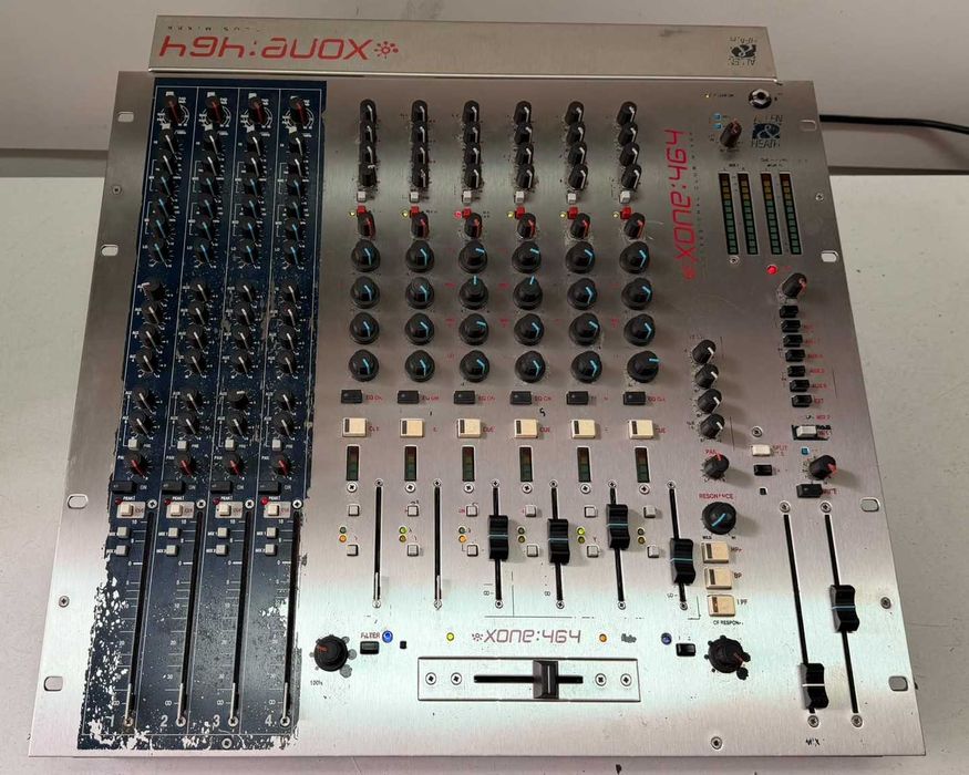 Mixer Allen & Heath Xone:464 – Analog Club Mixer Filtre VCF 10 Canale