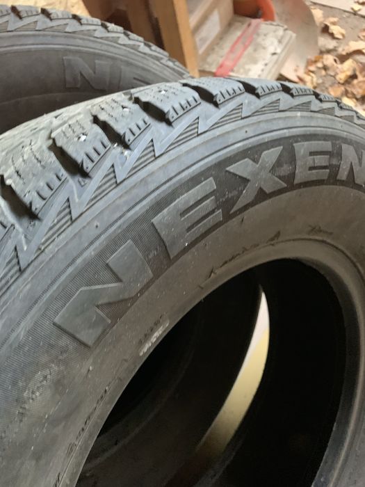 Продам шины 265/65/17 зимние