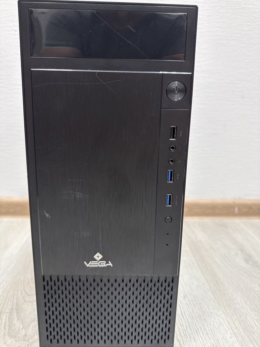 Продам системный блок i3 10100