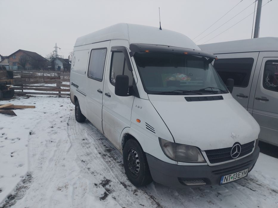 Vând mercedes sprinter