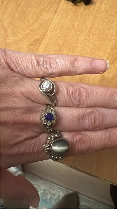 Сережки, браслеты, бусы