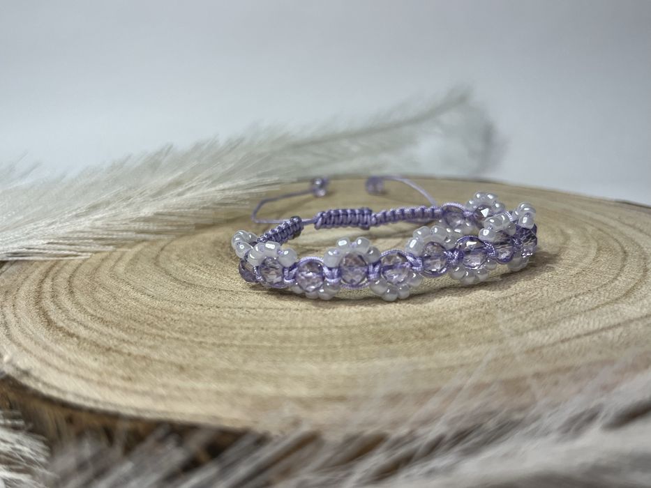 Гривни за 8-ми март