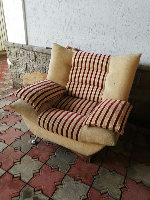 Кресло в хорошем состоянии