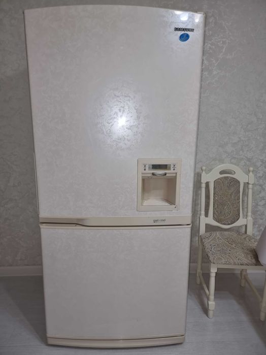 Продается холодильник