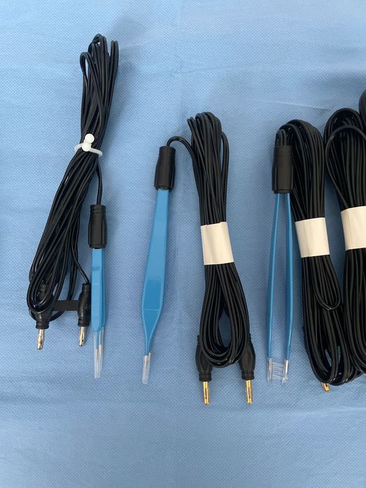 Биполярни пинсети и Ръкохватки за електронож/електрохирургия