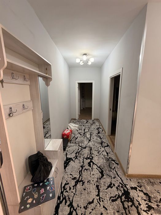 Квартира 2х комнатная, до метро 10 минут