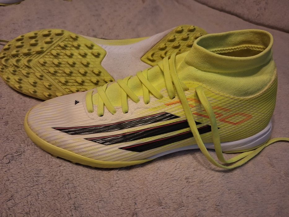 Футболни стоножки Аdidas F50 League Astro Turf  р-р 42